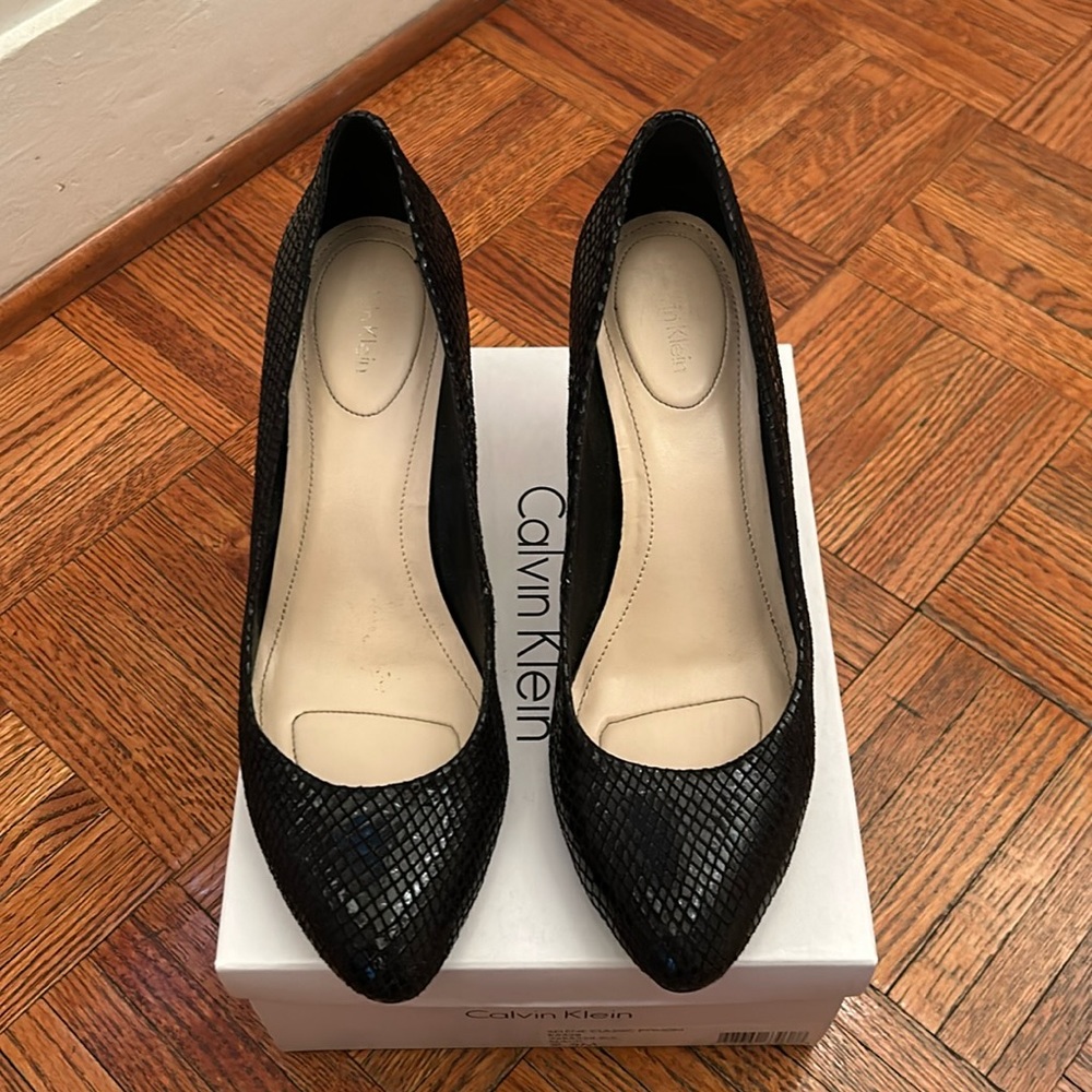 Calvin Klein Python Embossed Pumps ‘Selene’ Size … - image 1